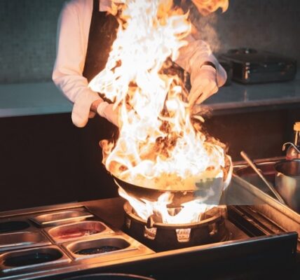 Top Hibachi Caterers in Los Angeles for Private Events and Parties