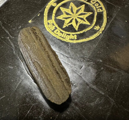 Blacl gold hash.jpg